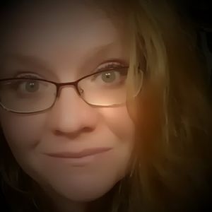 Meet your Posher, Candice